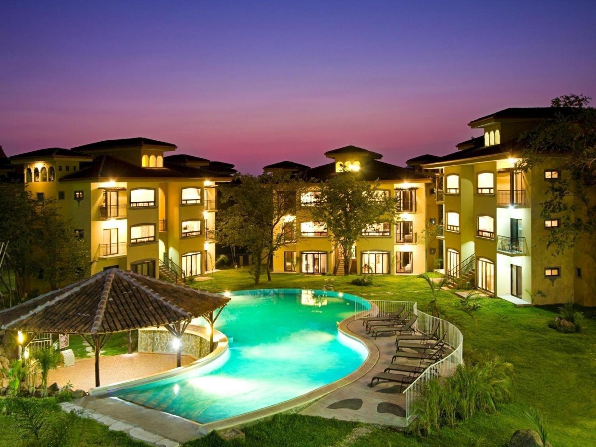 The Oaks Tamarindo Pool Front Condominiums Fast Wifi Exterior photo